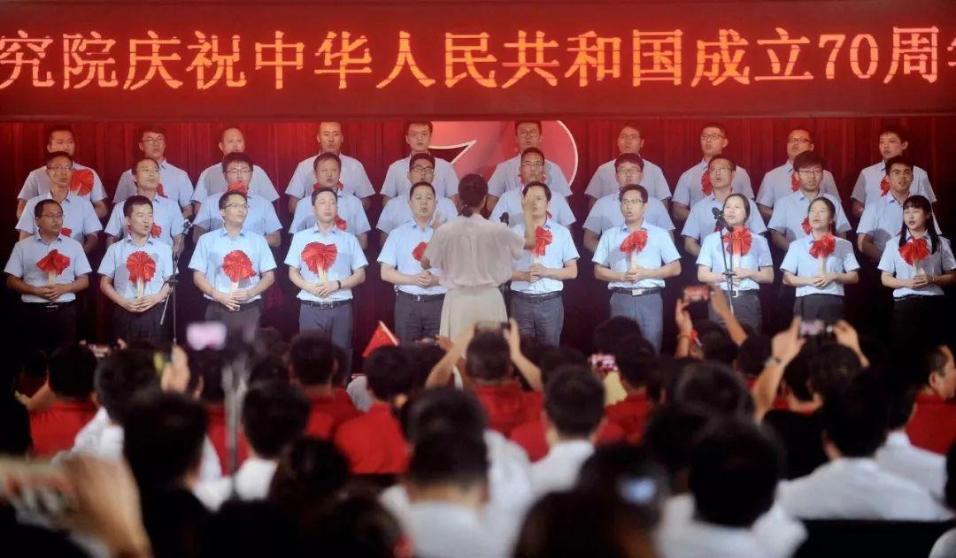 红米一款不讲“武德“手机,2亿像素+1.5K大屏+67W快充,降至1499元!